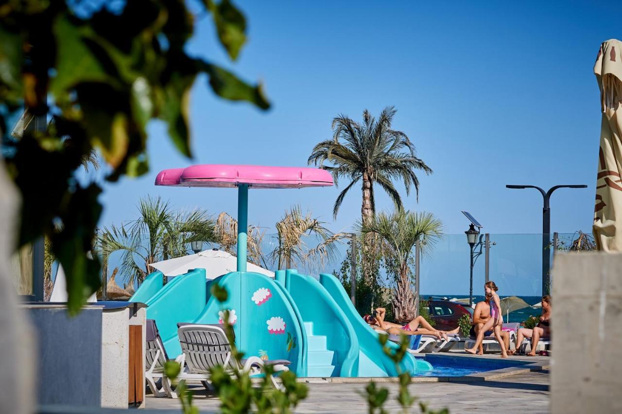 Sunrise King Studio Spa N Pool Beach Resort ナボダリ エクステリア 写真